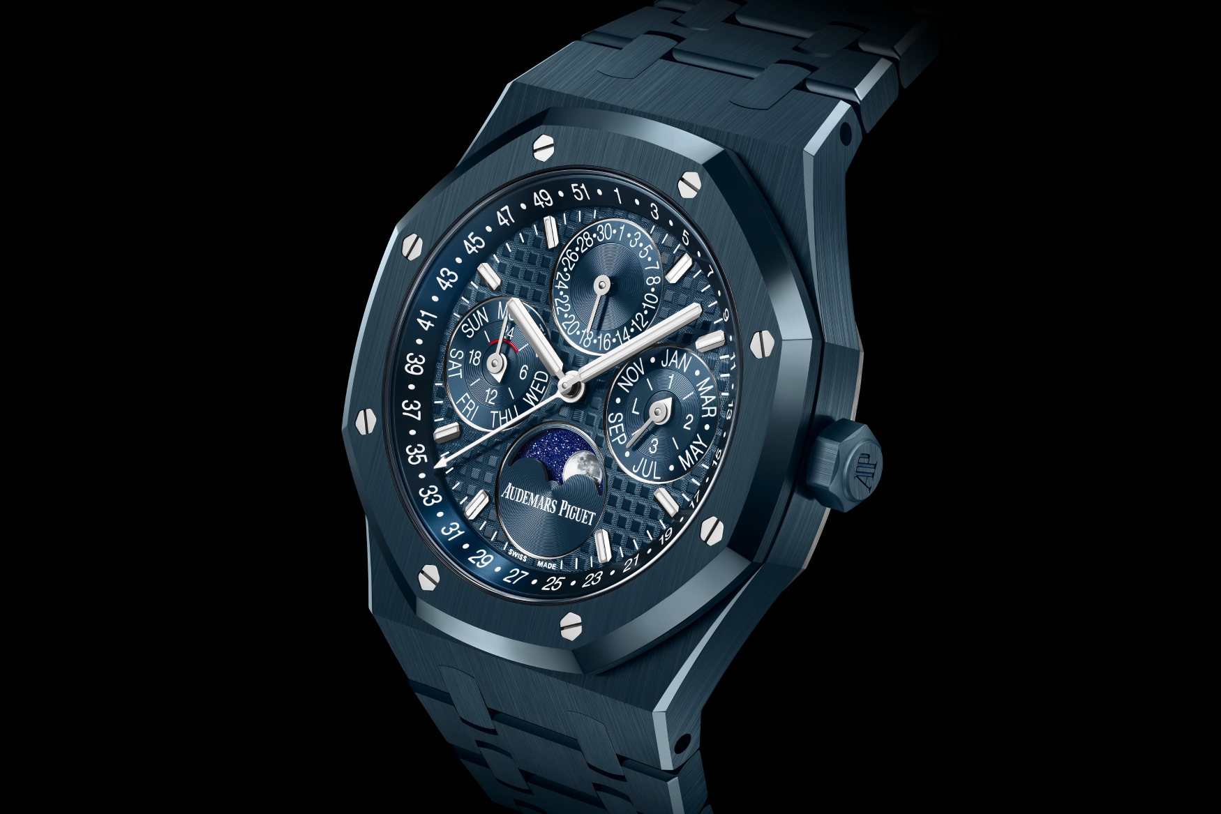 Royal Oak Perpetual Calendar 41 mm in full “Bleu Nuit Nuage 50” ceramic (Calibre 7138)
