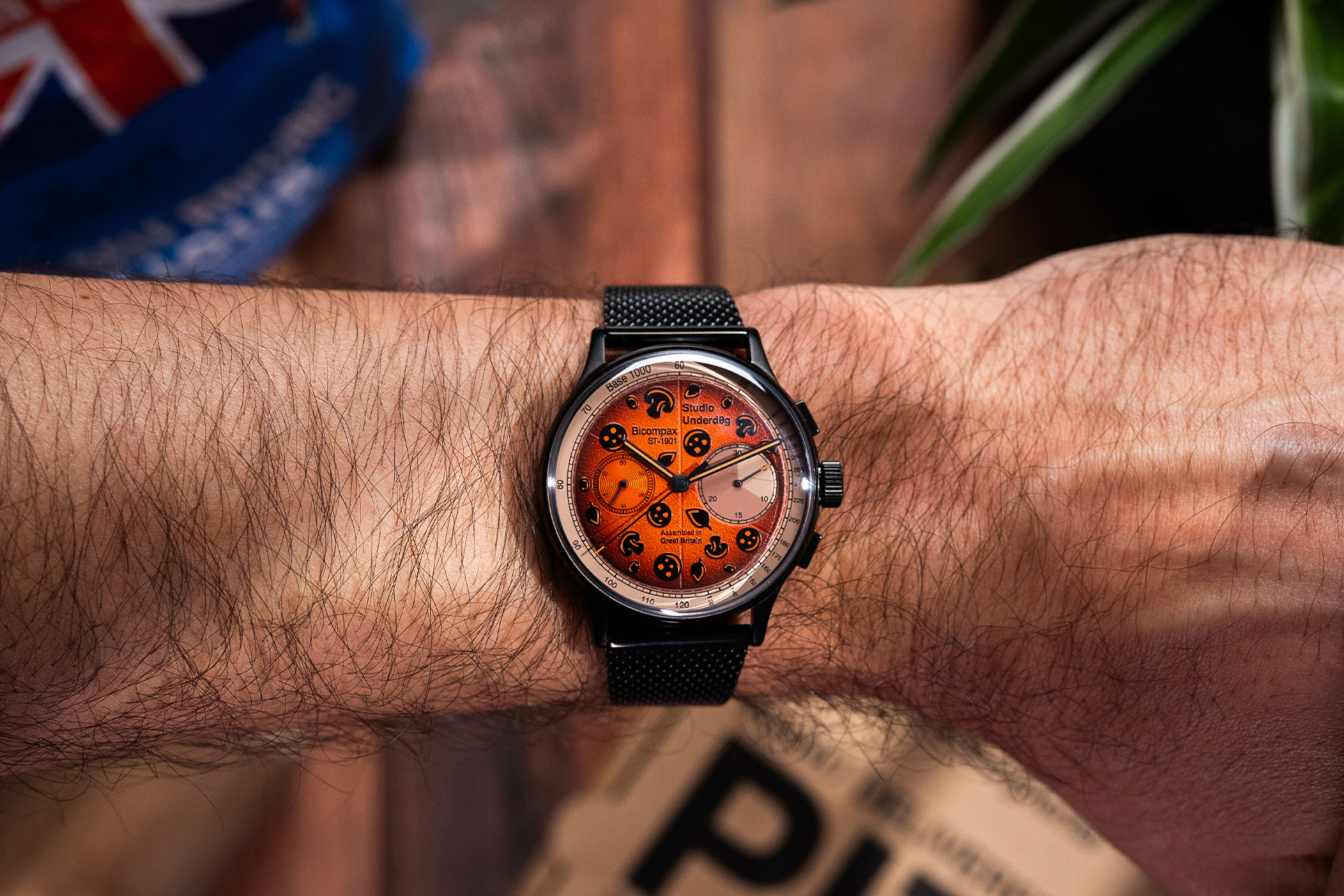 studio underdog burnt pizza wrist 1