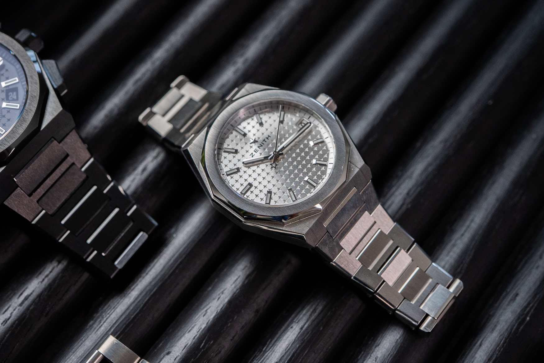 زينيث ديفي سكاي لاين 36 فضي 1