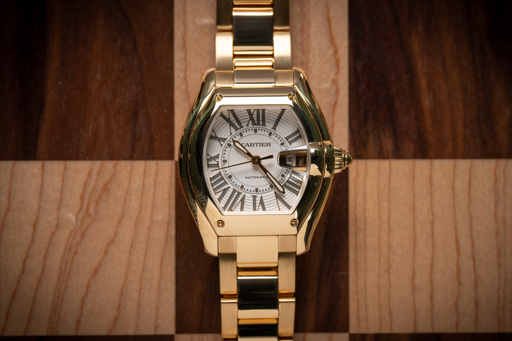 cartier roadster 2026 medium yellow gold