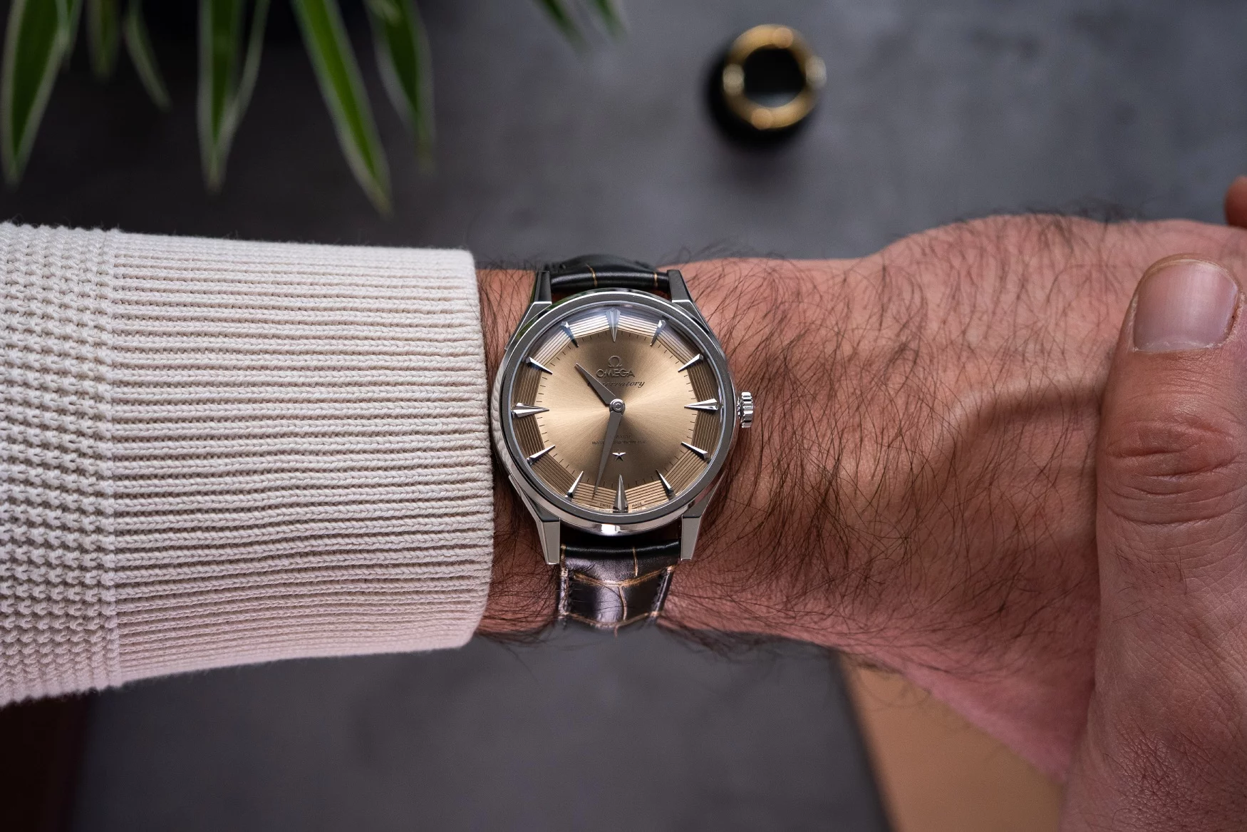 Omega Constellation | HANDS ON