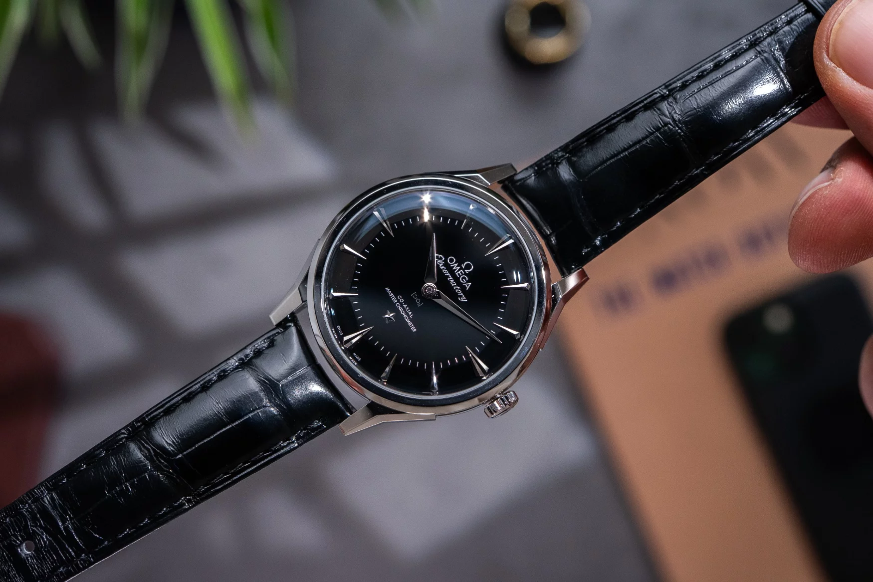 Omega Constellation | HANDS ON