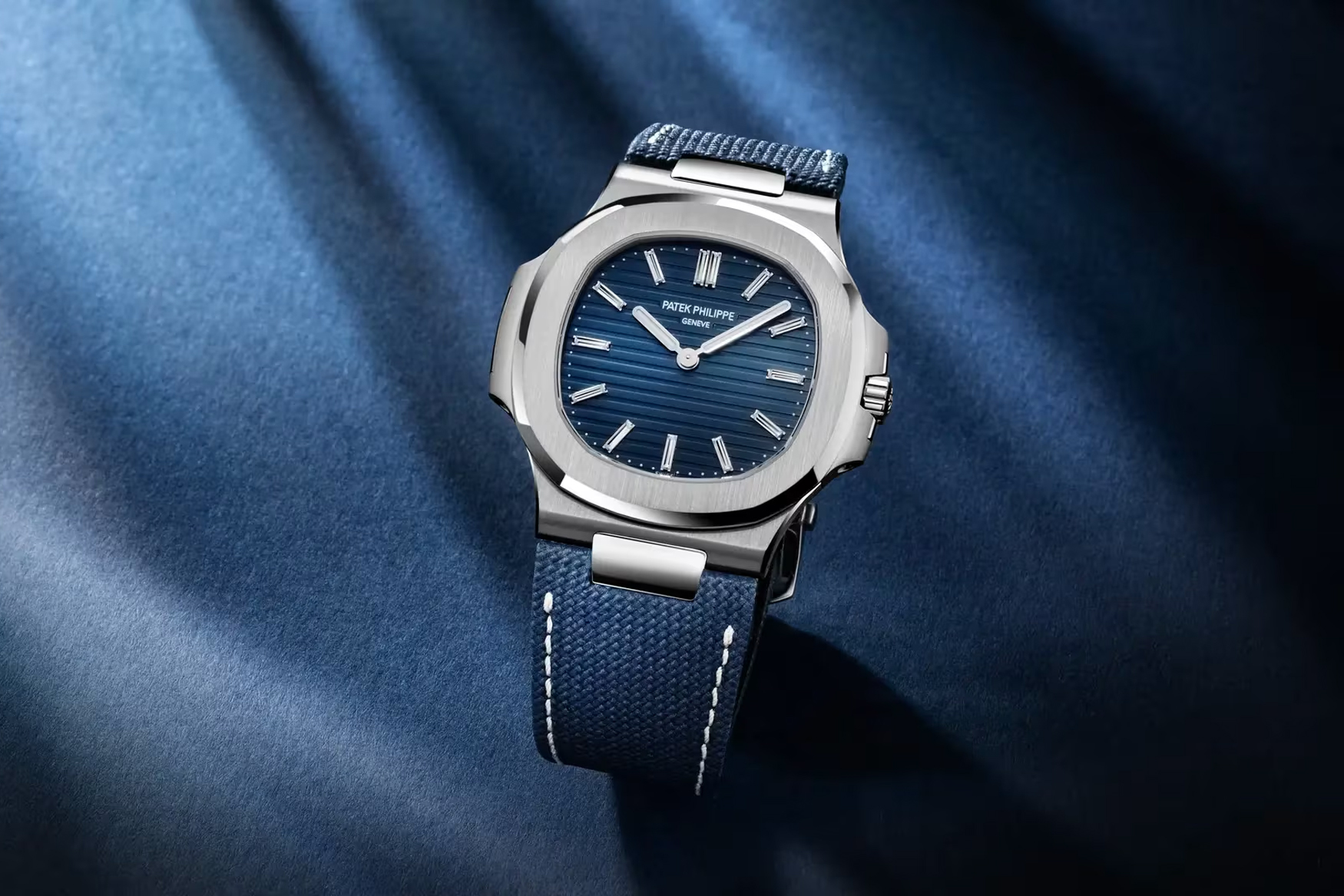 Patek Philippe Nautilus 5810G 001