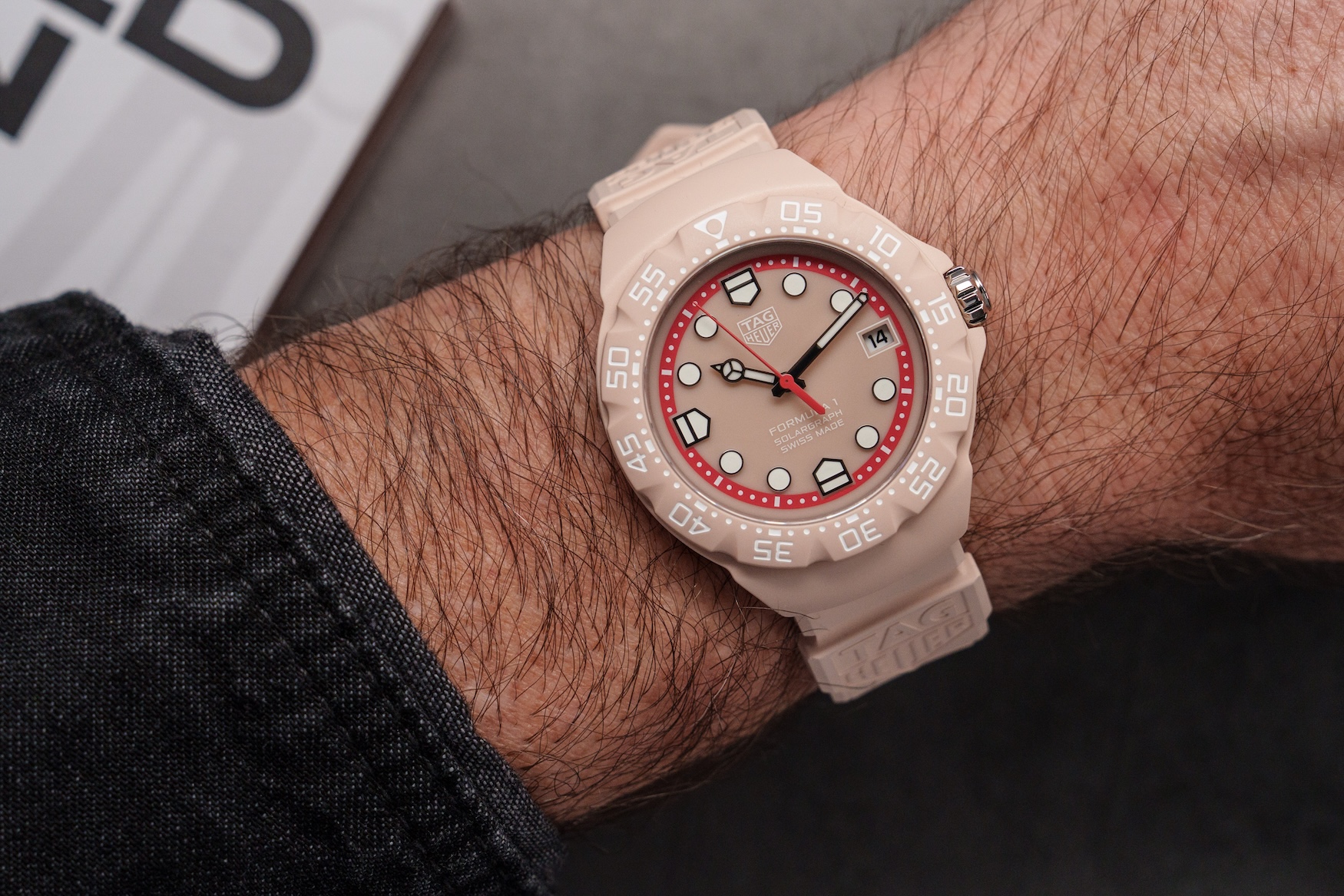 tag heuer f1 solargraph pastel collection 22