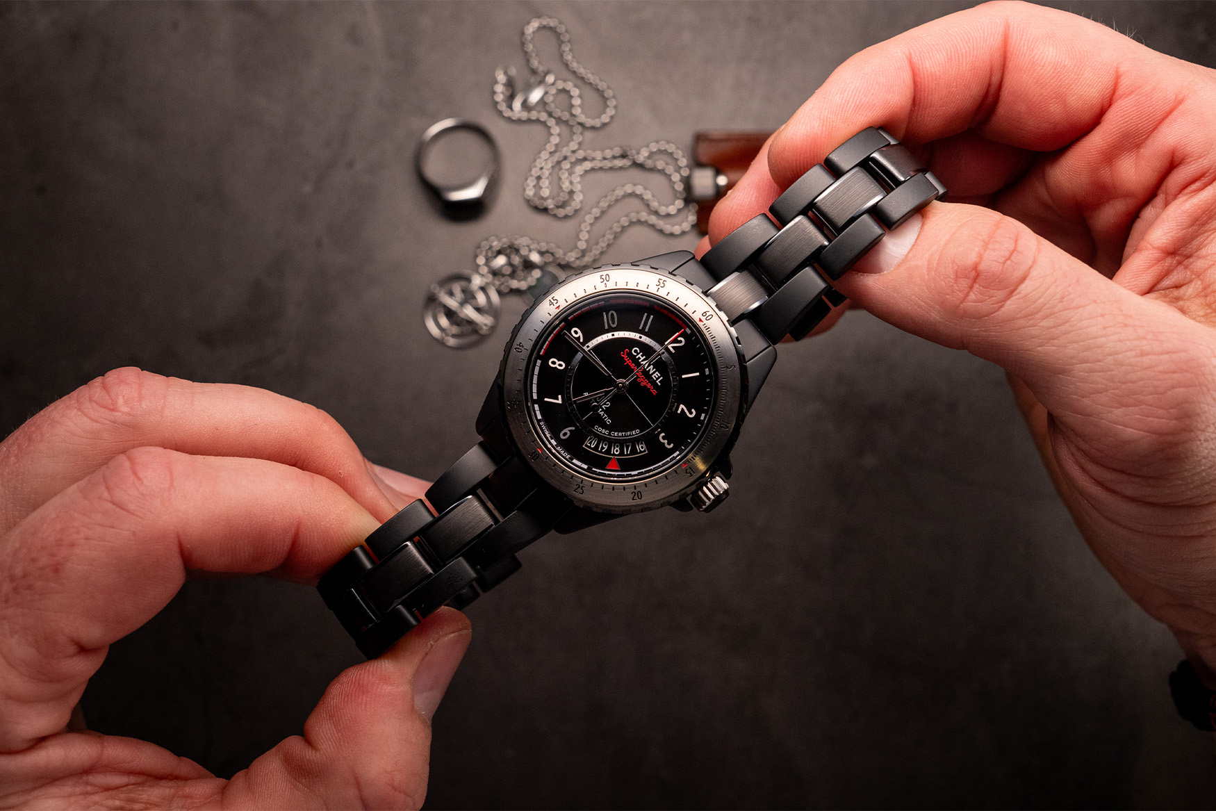 Chanel J12 Superleggera Caliber 12.1 | INTRODUCING