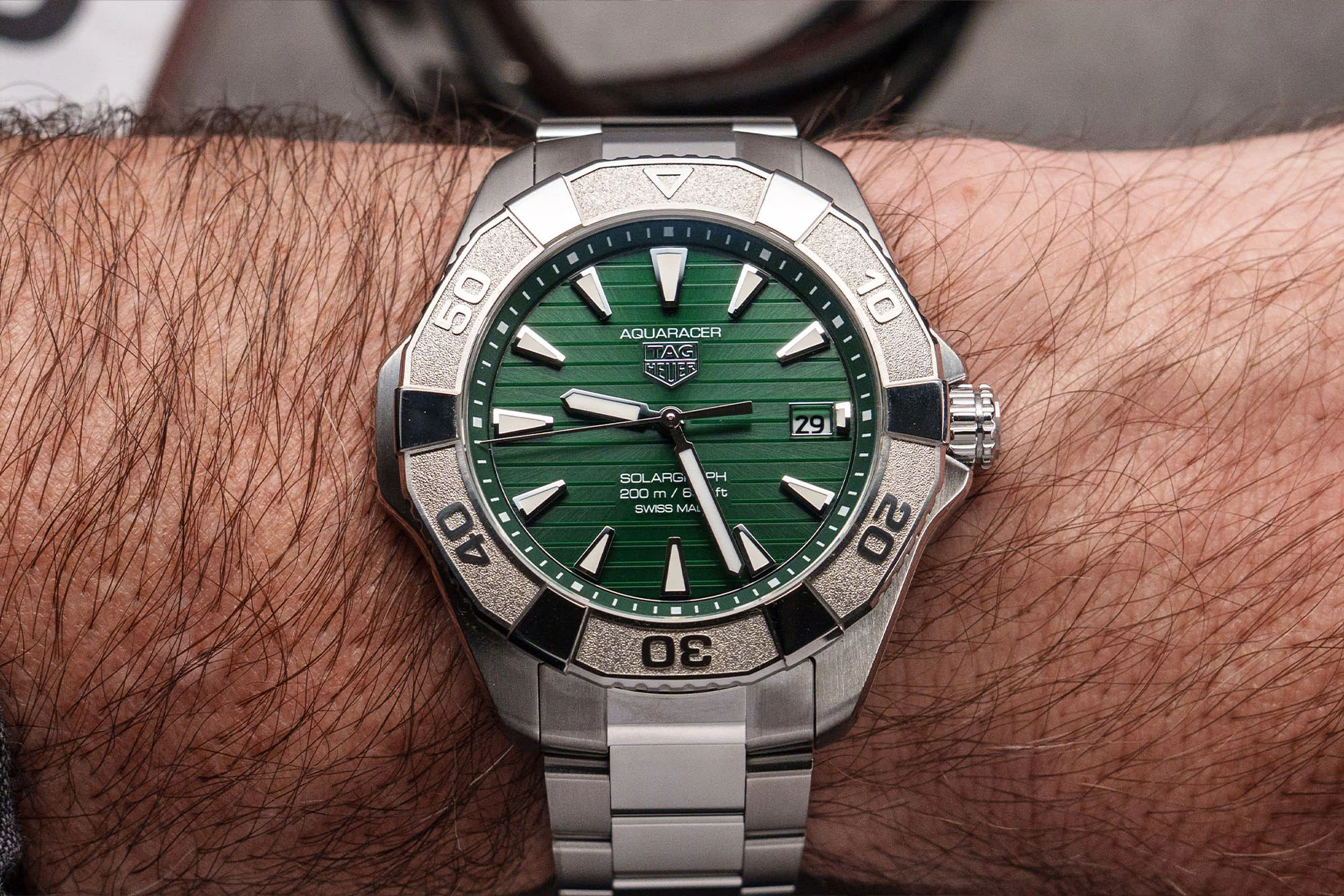 TAG Heuer Aquaracer Professional 200 Solargraph | HANDS ON