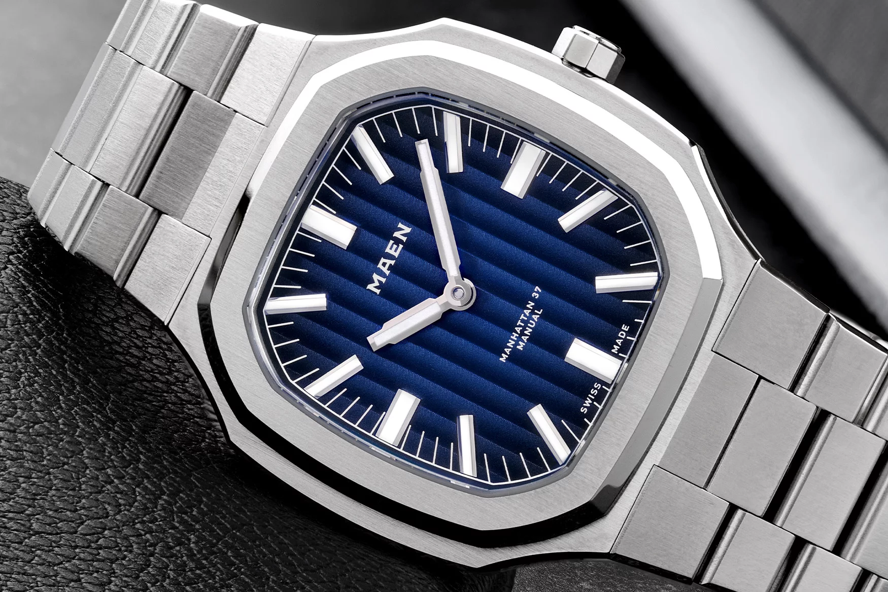 Maen Manhattan 37 Ultra-Thin Boutique Exclusive | INTRODUCING