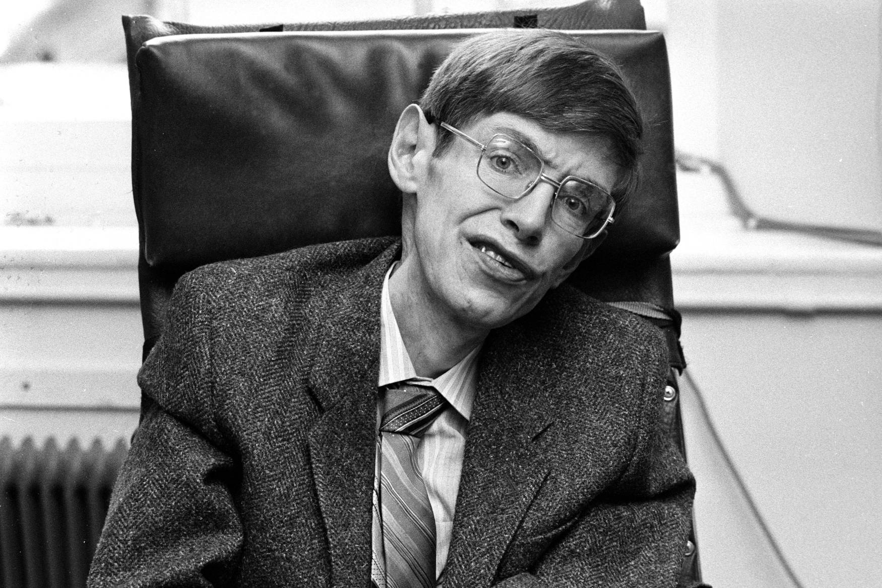 Supernova de Stephen Hawking Bremont