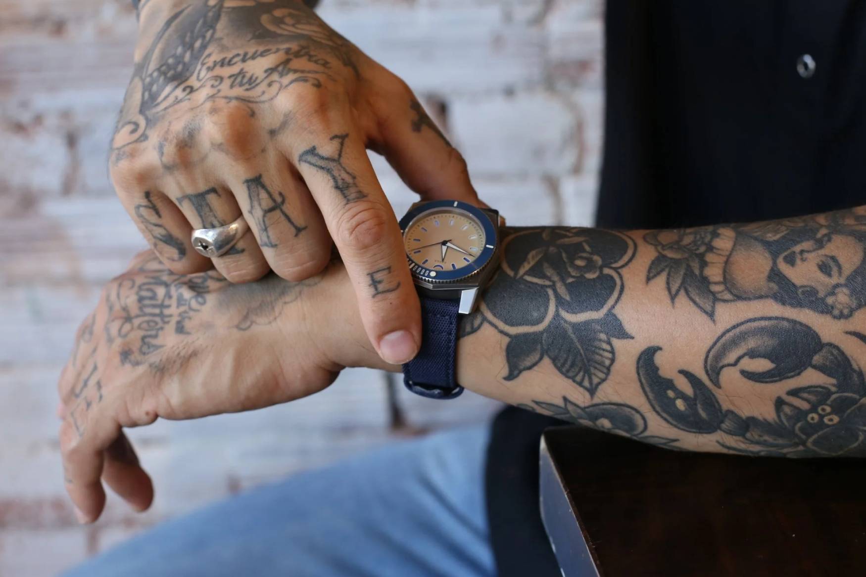 Papar Cenote blue natural titanium lifestyle 2