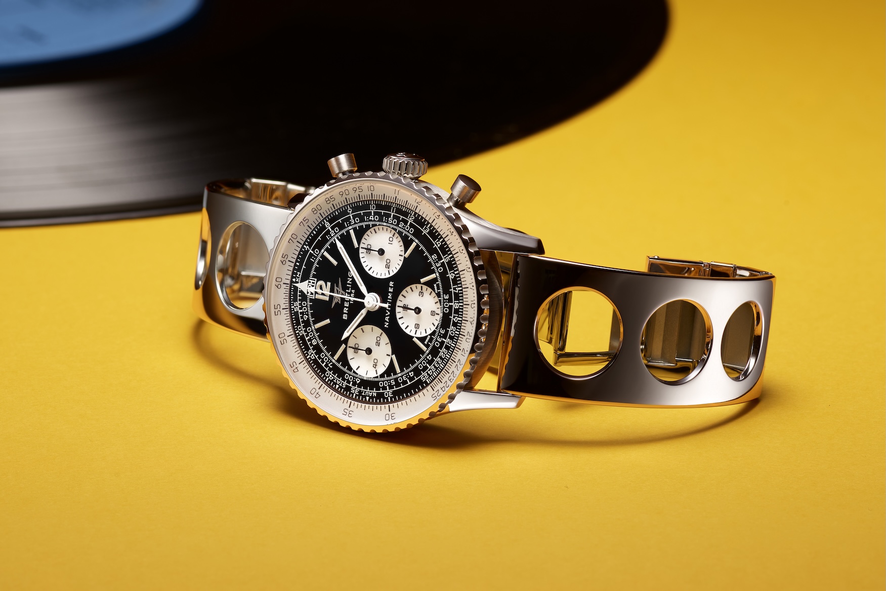 Breitling Navitimer B09 Chronograph 41 Tribute to Miles Davis 4