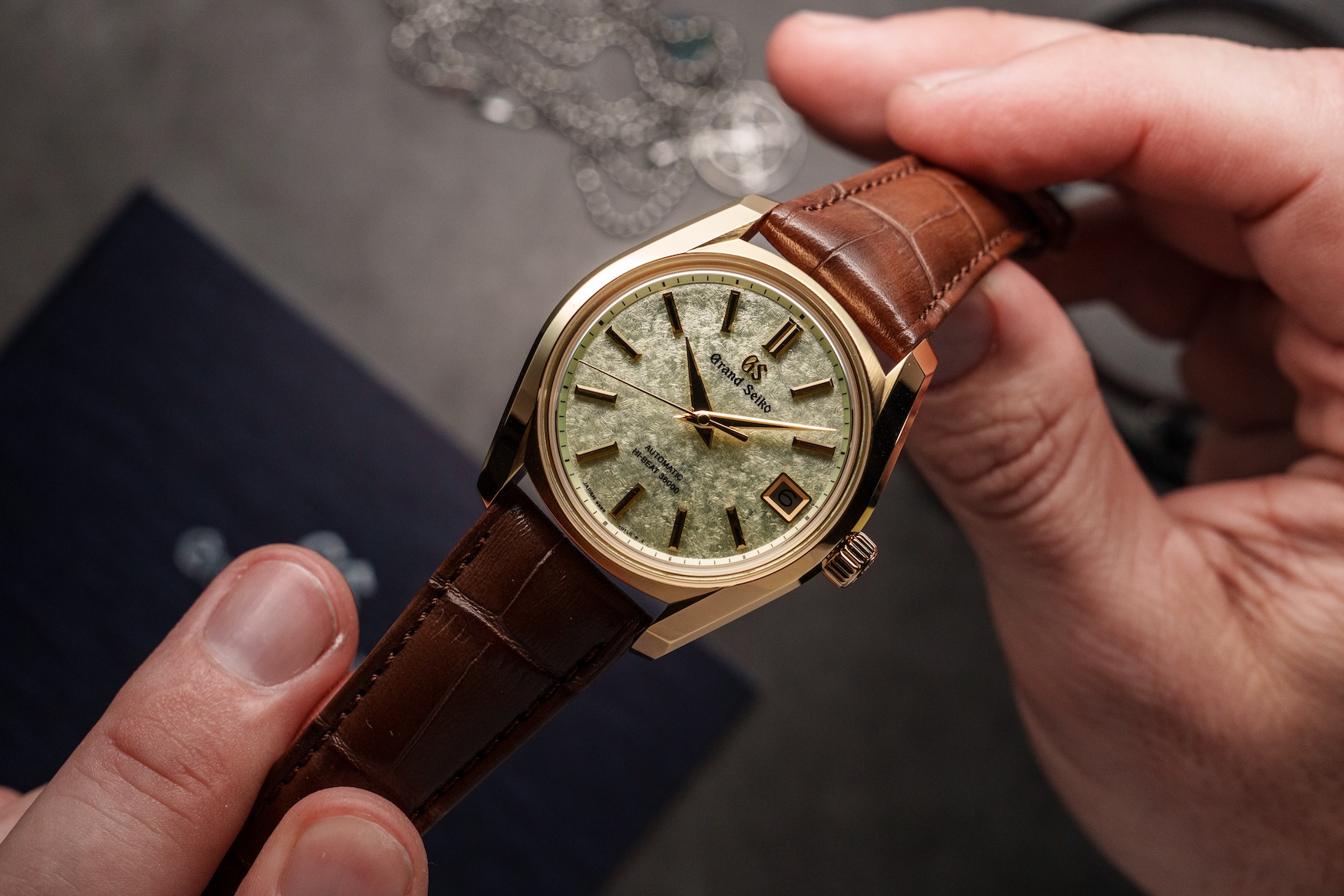 Grand Seiko SBGH376 Sakura Wakaba 3