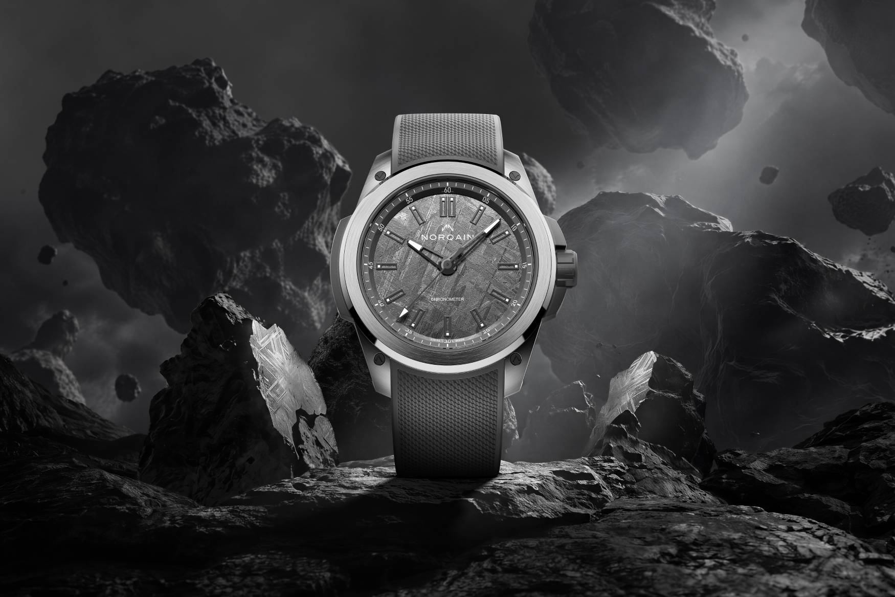 Titanium meteorite NORQAIN WILDONE 42 mm