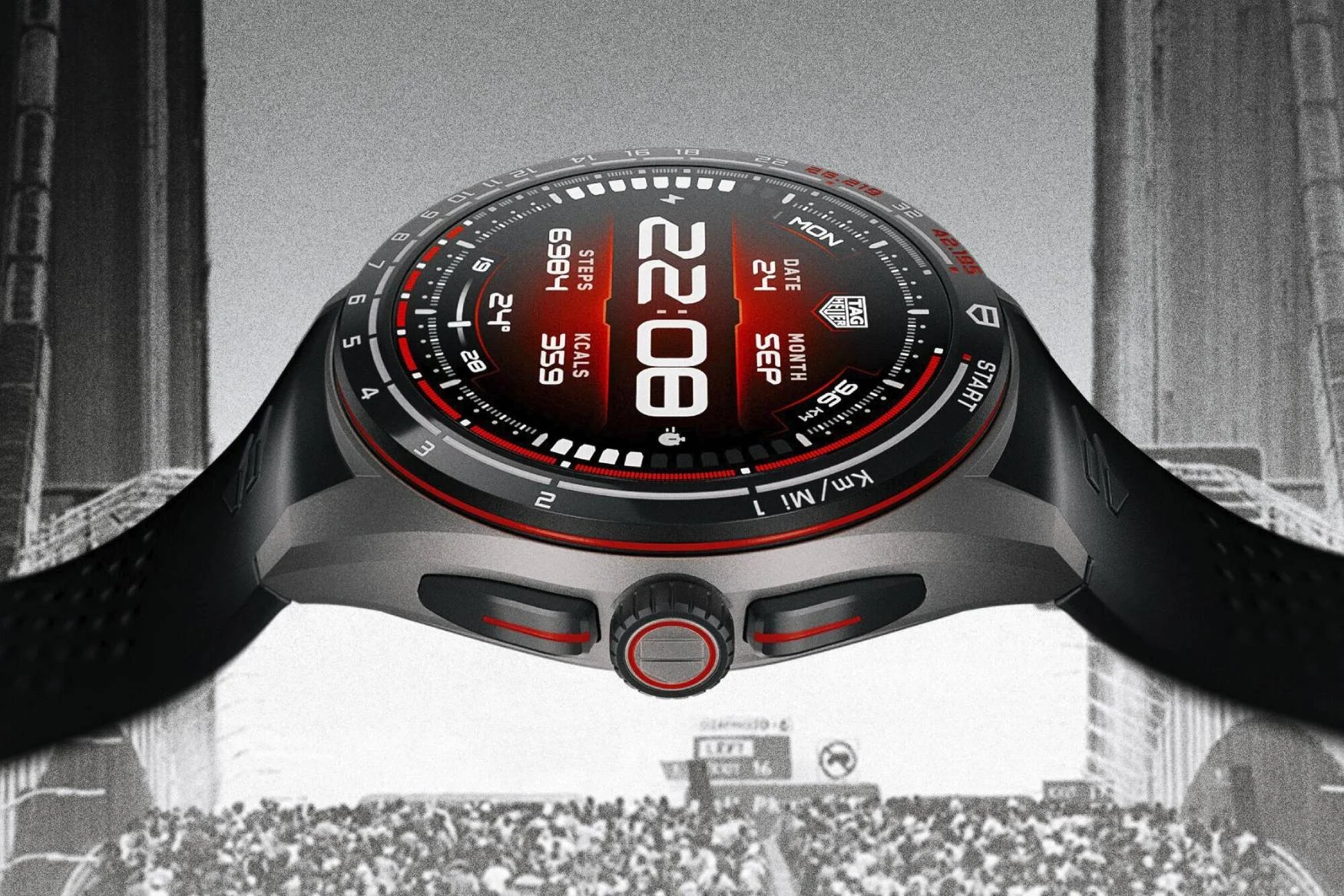 TAG Heuer Connected E5 NY Marathon Runners Edition side profile